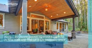 A blurry photo of an outdoor living space.